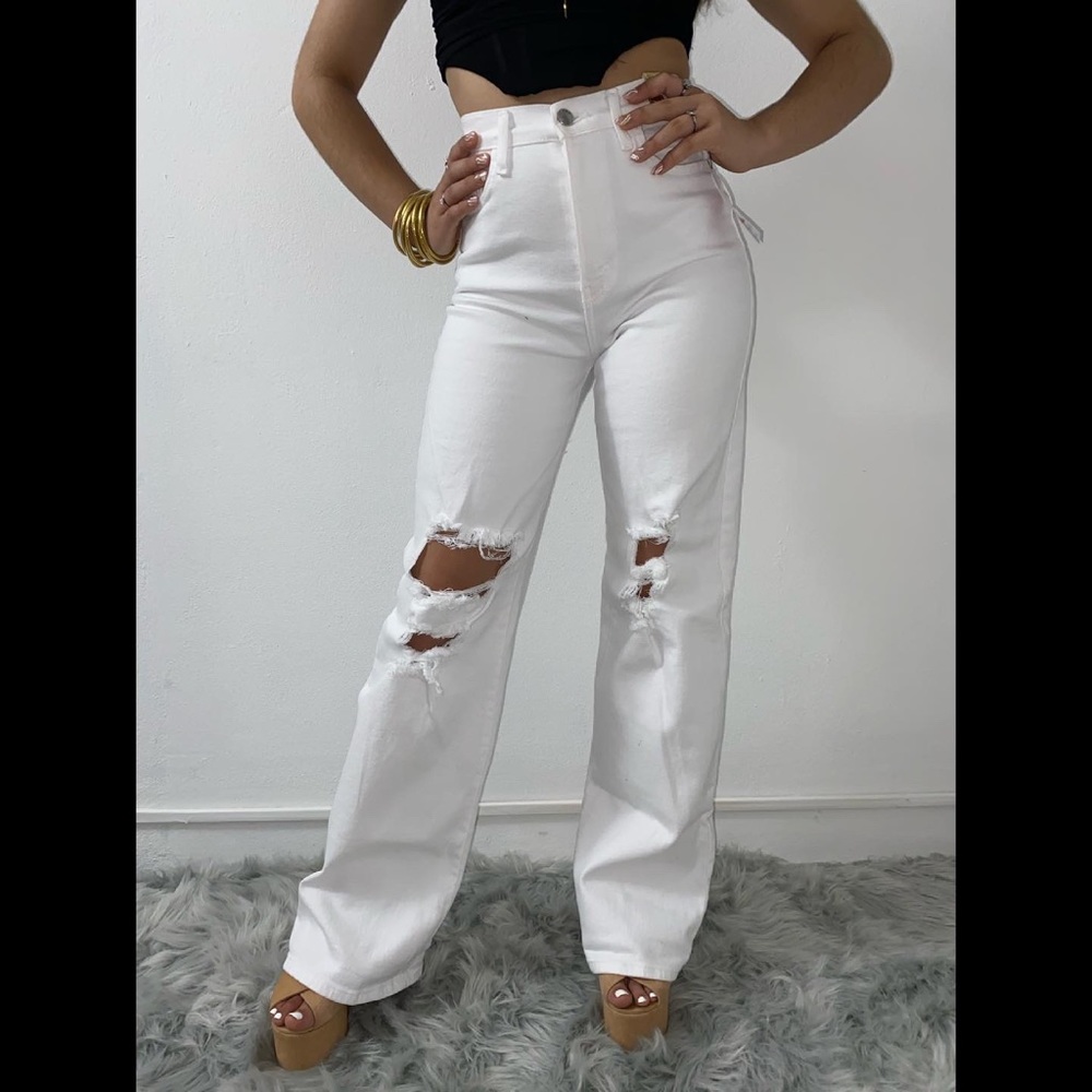 Vibrant White Wide Leg Jean